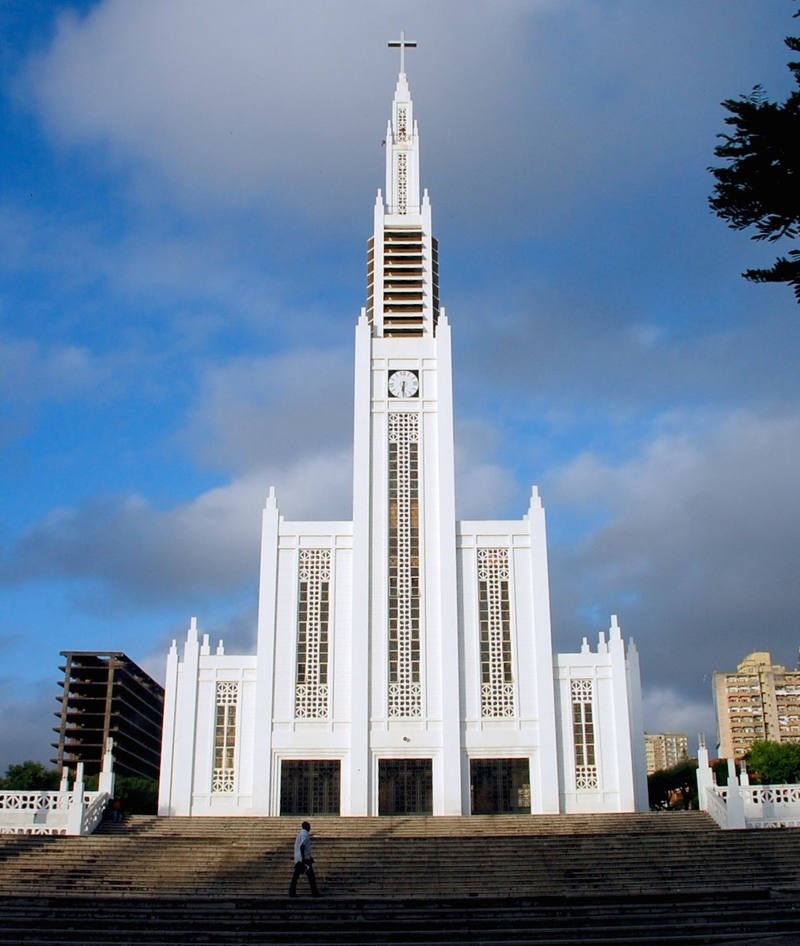 Illustration for article titled These Modernist African Churches Look Like Spaceports